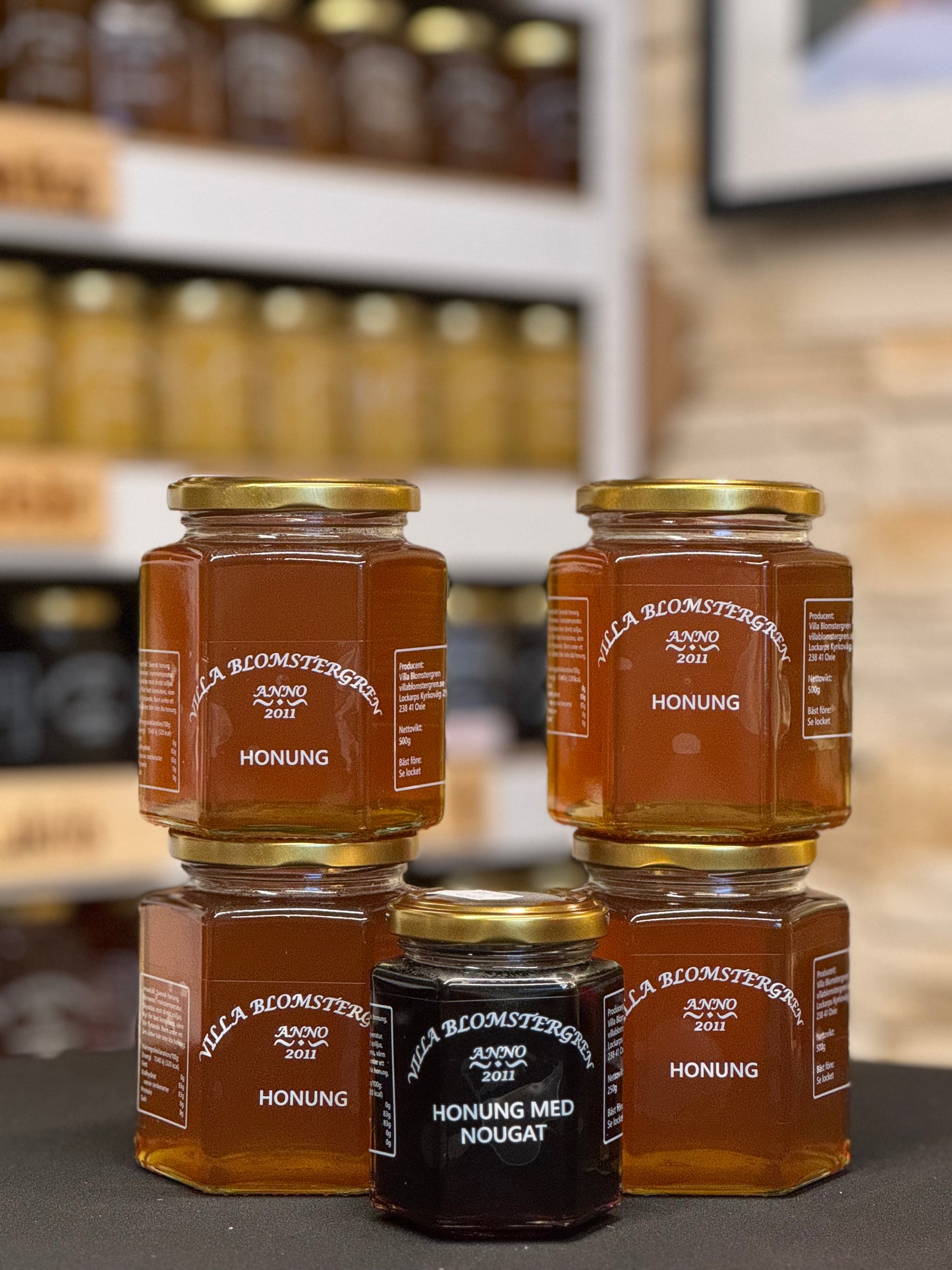 2 kg liquid honey + 250g nougat honey for 579 SEK including free shipping!