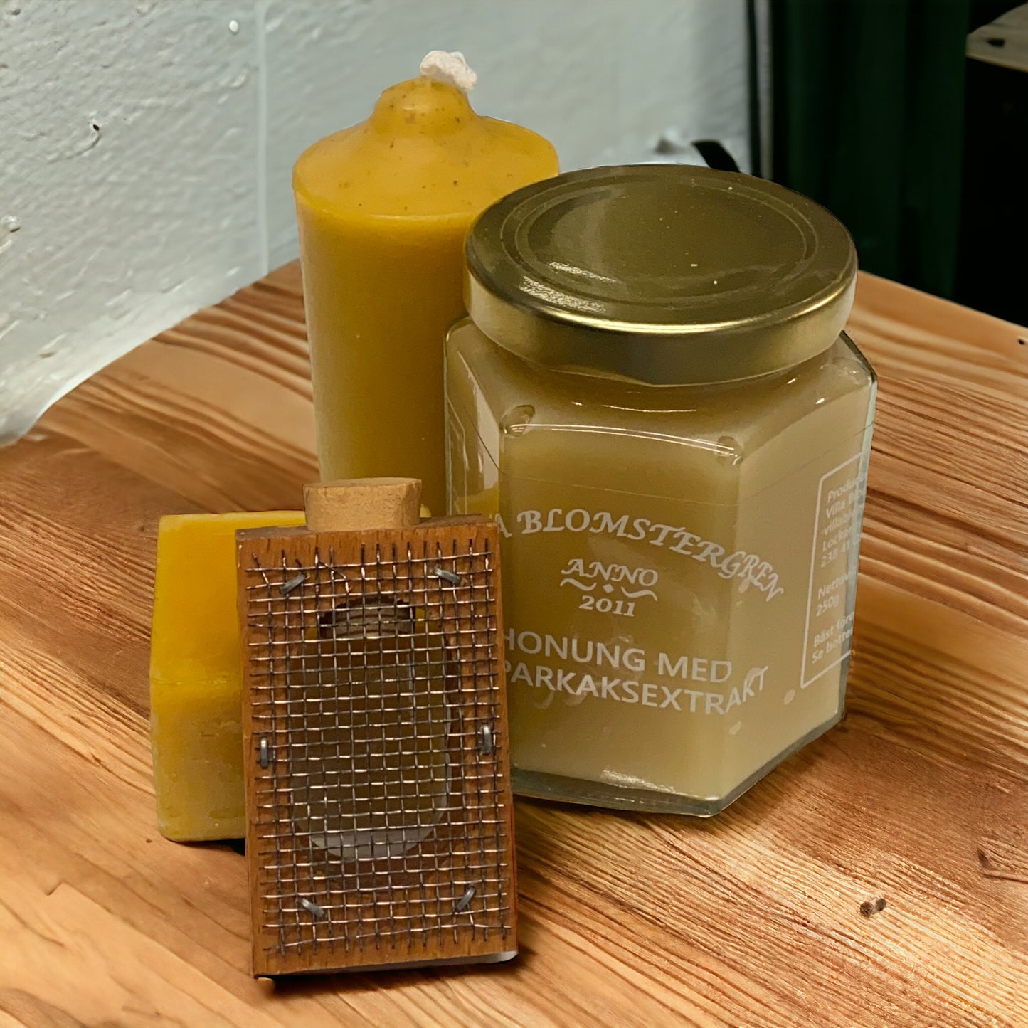 Honey with gingerbread extract