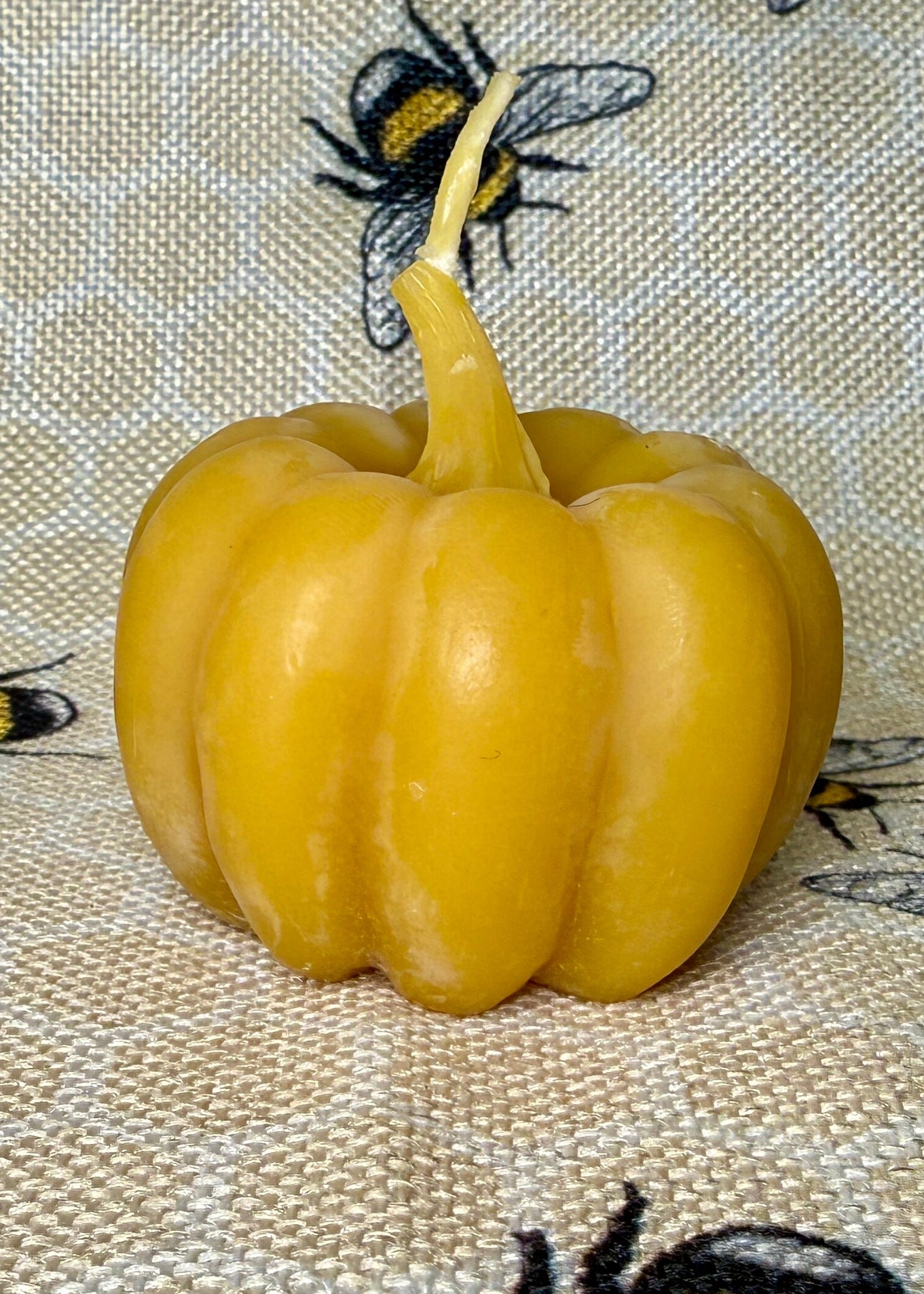 Bivaxljus – Honey Pumpkin
