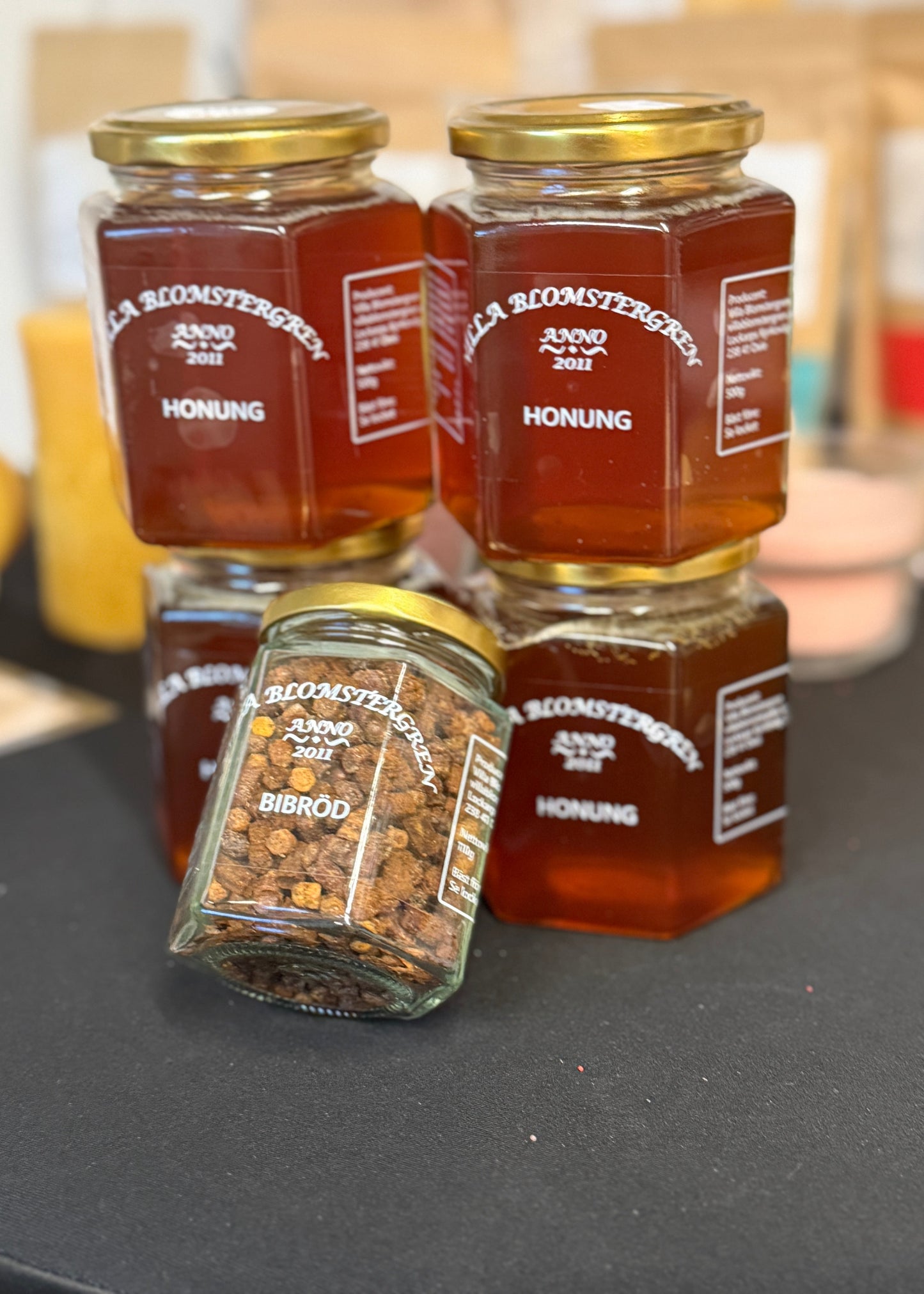 2 kg flytande honung + 110g bibröd för 689kr ink. fri frakt!