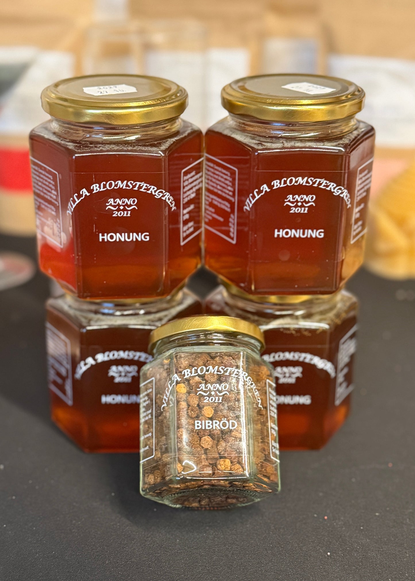 2 kg flytande honung + 110g bibröd för 689kr ink. fri frakt!