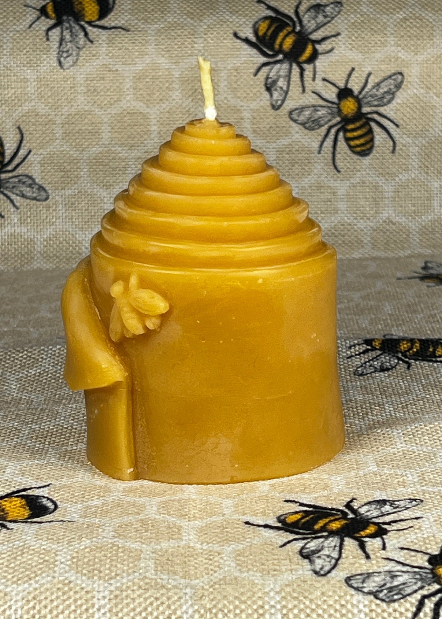 Bivaxljus – Honey Hive