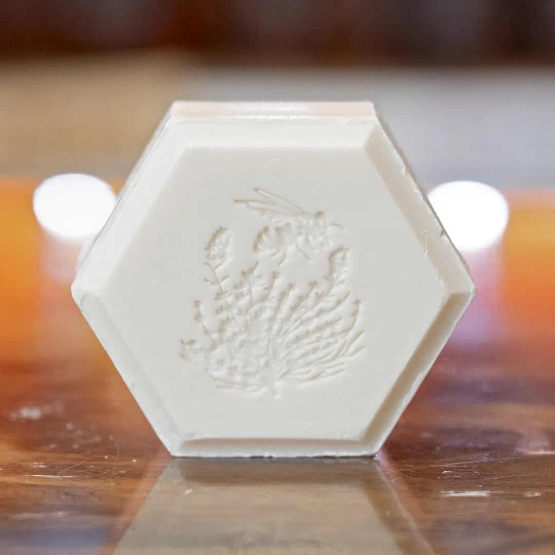 Honungstvål med Gelé Royale – 90 g