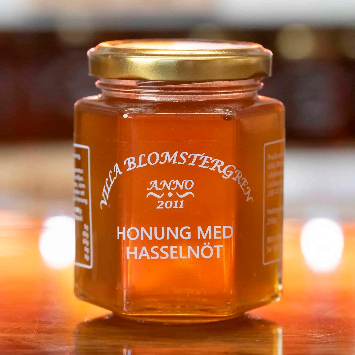 Honung med Hasselnöt